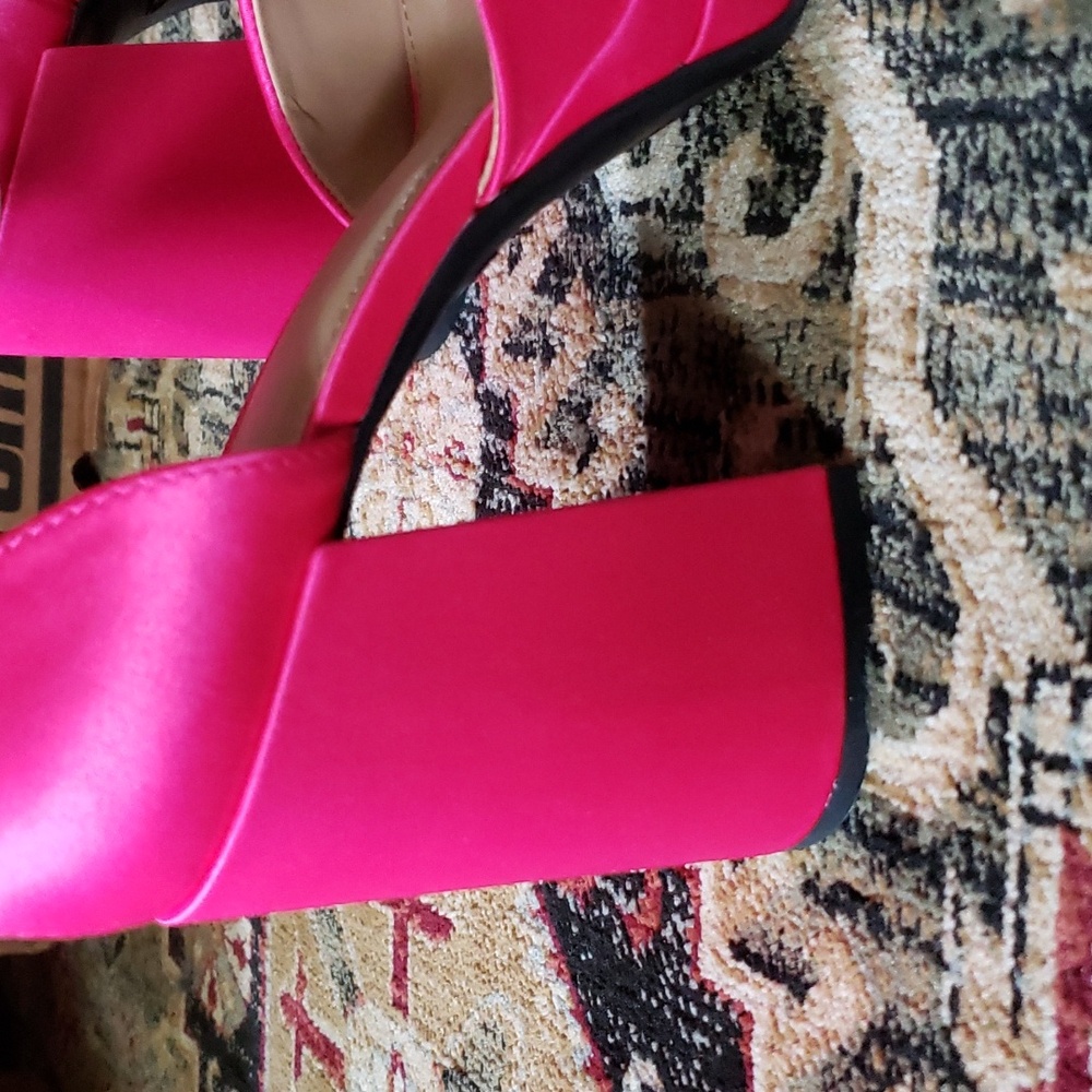 Wild Fable Bright Pink Platform Heels Size 6.5 - Picture 3 of 6